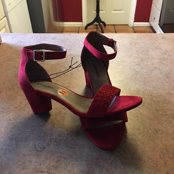 🎄epic sale🎄White mountain red suede sandal - Picture 4 of 10